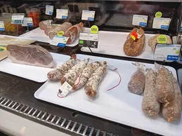 576-biocoop-saint-chamond-au-grand-bioneur-magasin-bio-charcuterie-coupe-local-service-traditionnel.webp