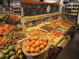 576-biocoop-saint-chamond-au-grand-bioneur-magasin-bio-fruit-agrume-sec-exotique-saison.webp