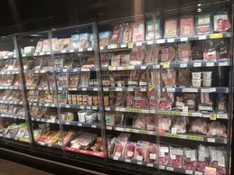576-biocoop-saint-chamond-au-grand-bioneur-magasin-bio-produit-frais-viande-charcuterie.webp